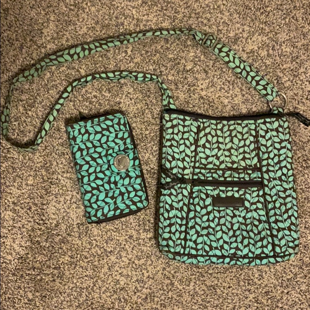 Vera Bradley crossbody and matching wallet
